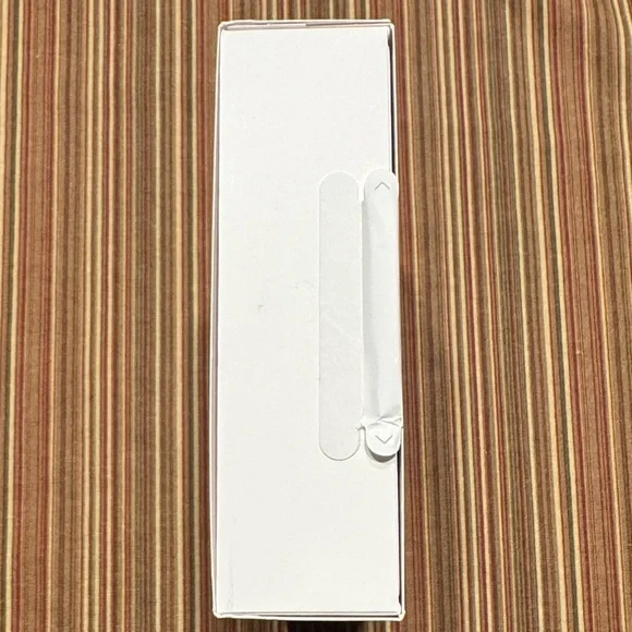 Oura Ring 4 Smart Ring Black Size 7 NEW Sealed Fitness Sleep Tracker - Picture 3 of 3